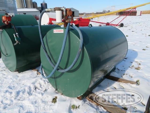 500 gal. fuel barrel, w/120v. pumps, auto shut-off nozzles